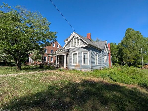 410 S State St, Lexington, NC 27292