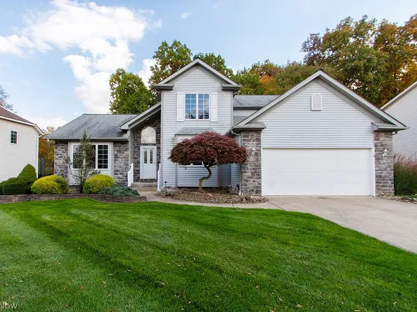 3732 Turnberry Dr, Medina, OH 44256