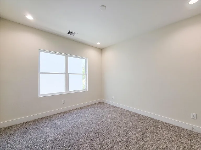 5931 Beall St #A — Photo 28