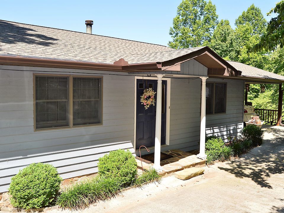 1st image of 338 Mountain Dr N