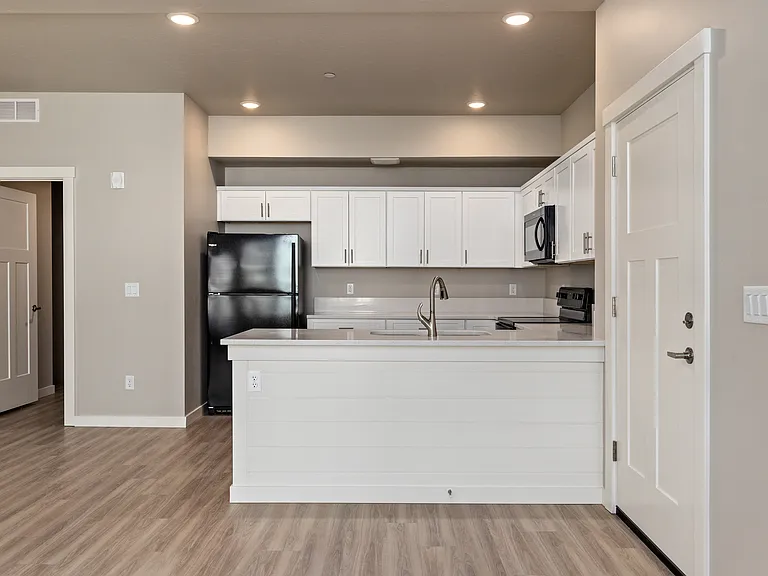 The Farmstead Apartments — Photo 28
