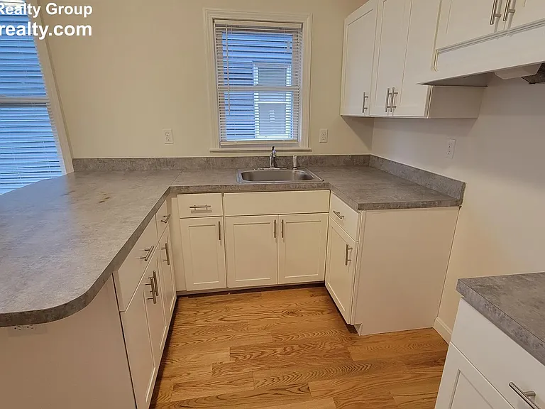 920 Hyde Park Ave #1 — Photo 2