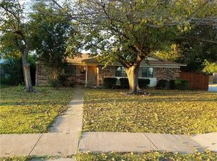 2135 Travis Dr, Carrollton, TX 75006