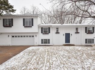 617 Sand Creek Dr NW, Coon Rapids, MN 55448