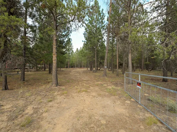 53132 Andrews Rd, La Pine, OR 97739