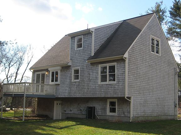 Rear of 21 Grove St