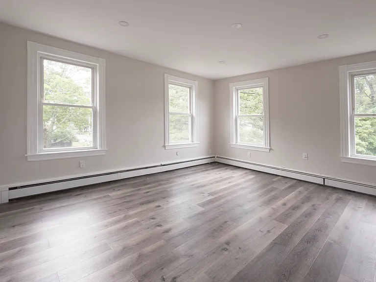 290 Salem St #2 — Photo 3