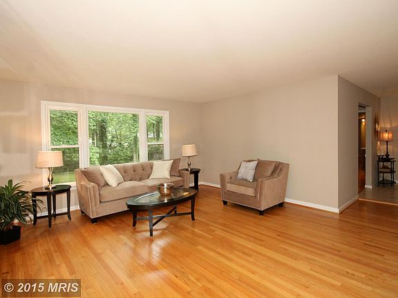 5th image of 3504 Wilson St