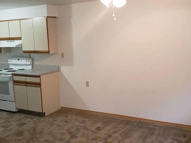 360 Carter Ave #C-4 — Photo 5