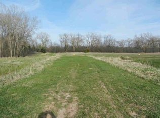 2702 Leila Mae Ln #8, Oshkosh, WI 54904