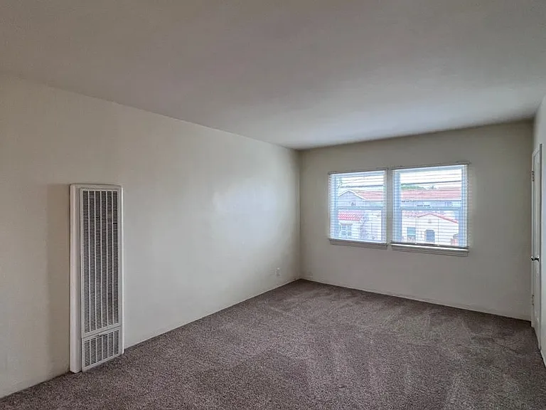 3211 Madison Ave #B — Photo 3