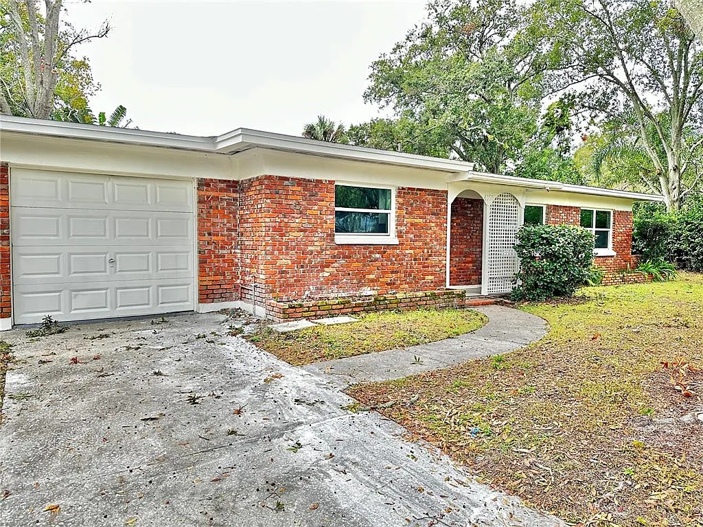 3 bed, 2.0 bath, 1444 sqft, $3,000 — Photo 1