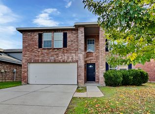 1836 Elk Lake Trl, Justin, TX 76247