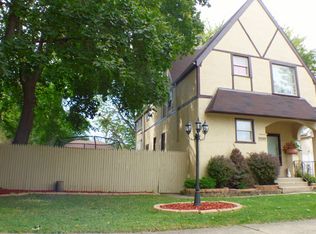 9320 S Homan Ave, Evergreen Park, IL 60805
