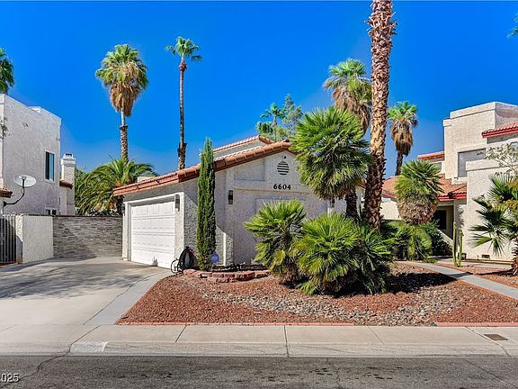 2nd image of 6604 Gatehouse Ln