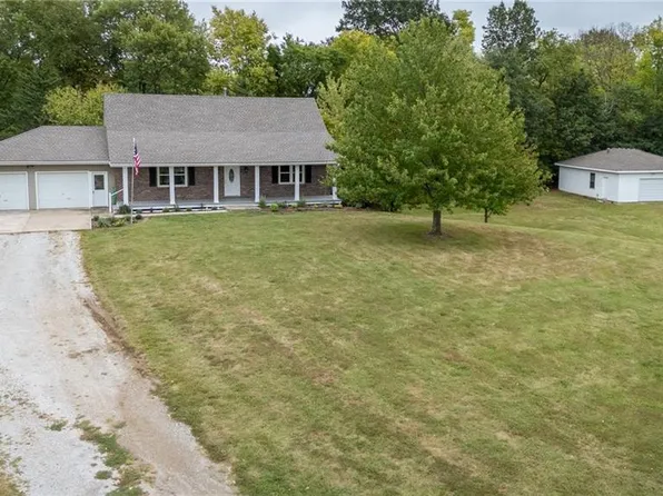 6743 SE Pp Hwy, Holt, MO 64048
