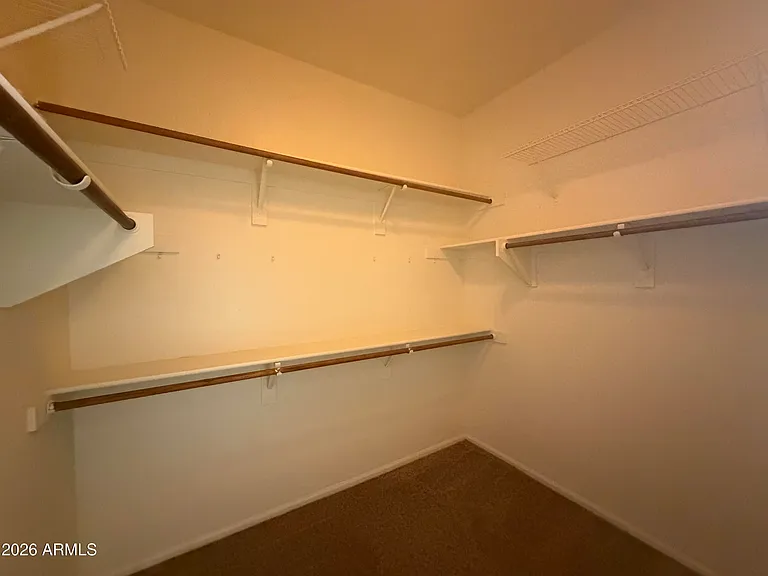 908 N Gregory Pl — Photo 16