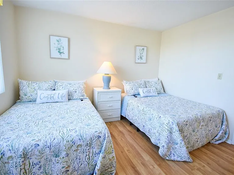 6021 Bahia Del Mar Cir #540 — Photo 24