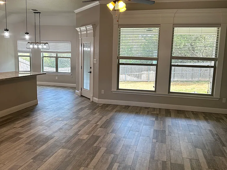 2203 Navasota St — Photo 2