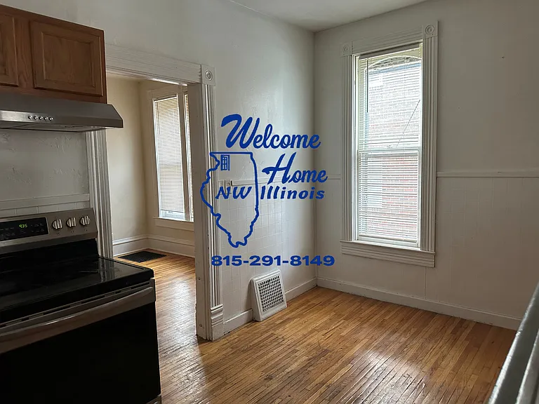 512 Chicago Ave — Photo 12