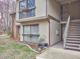 28 Medford Ct, Red Bank, NJ