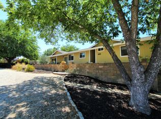 400 Lupine Ln, Templeton, CA 93465