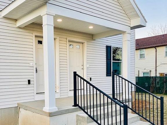 2nd image of 44 W Green St