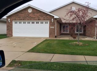 10725 Keystone Ln, Winfield, IN 46307