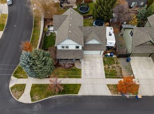 1482 NE Rumgay Ln, Bend, OR 97701
