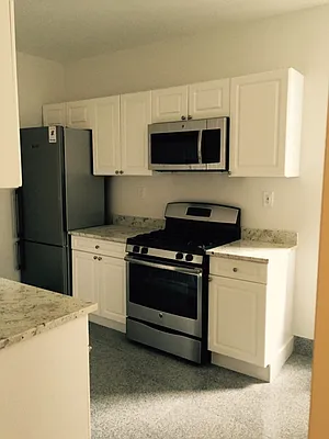 Rented by Avidwell LLC | media 17