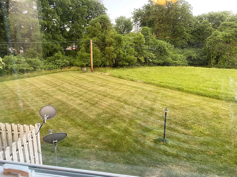33 Dorset Ct — Photo 17