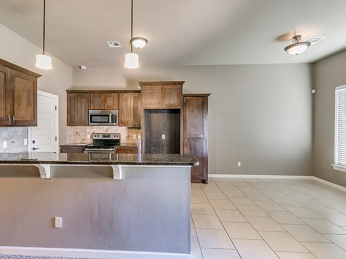 8312 NW 140th St — Photo 37