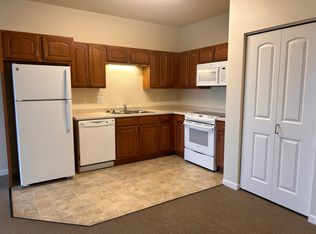 2304 State St APT 14, Guthrie Center, IA 50115