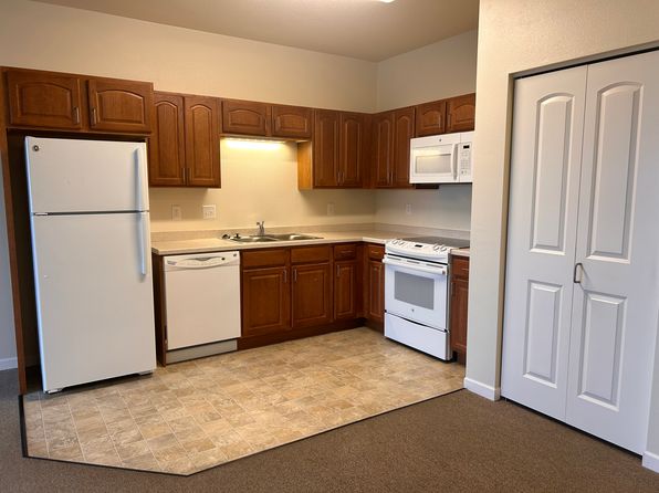 2304 State St APT 14