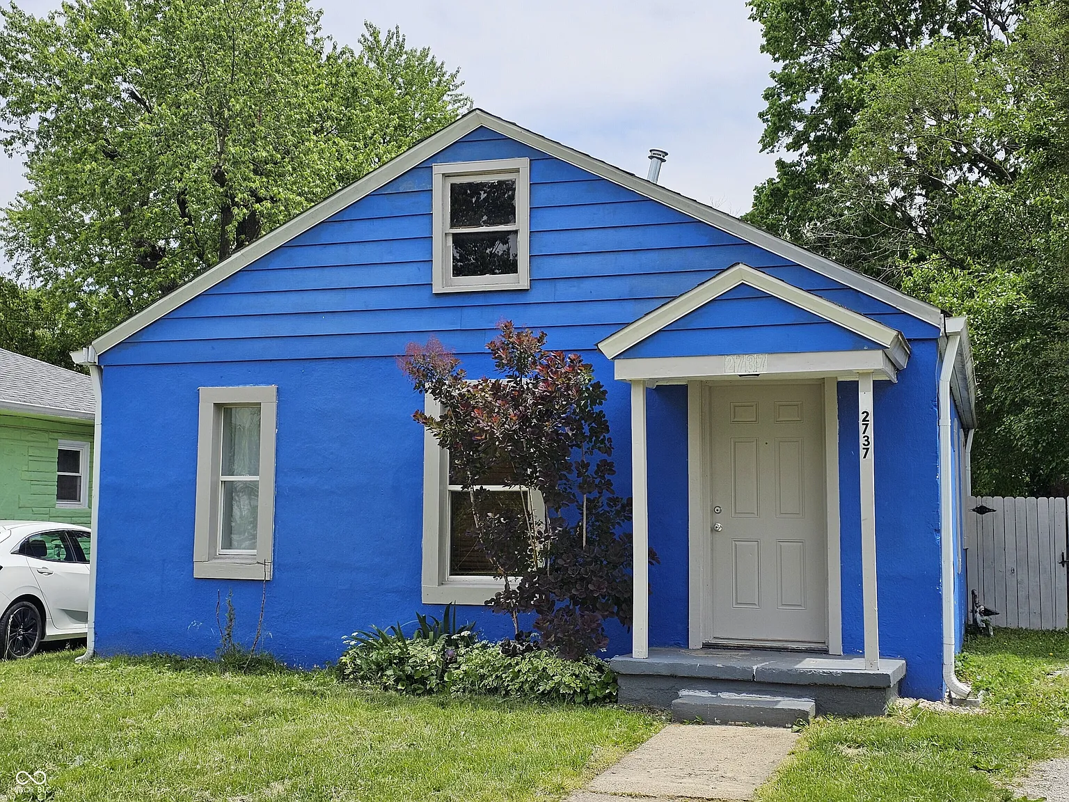 2737 S Roena St photo 1