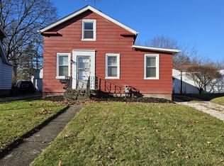 139 N Huntington St, Medina, OH 44256