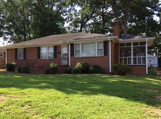 812 Marue Dr, Greenville, SC 29605