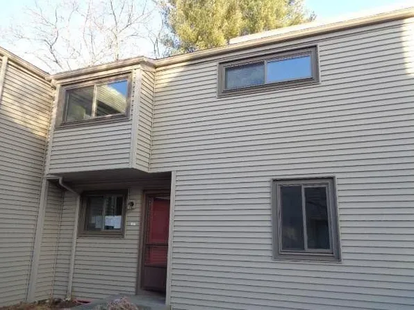 18 Greenbriar Dr APT H, Farmington, CT 06032