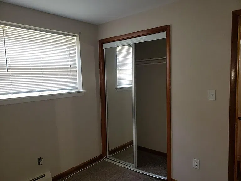 286 Robert Dr #1 — Photo 4