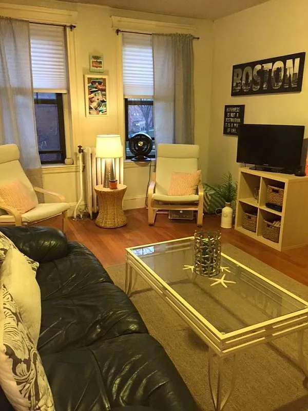 1 bed, 600 sqft, $2,700 — Photo 4