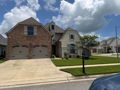 200 Santander Dr, Youngsville, LA, 70592