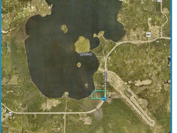 2nd image of 21 Nett Lake Rd