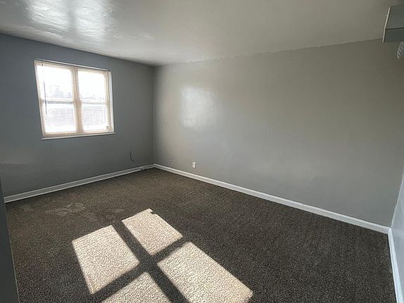 4th image of 41 Bankers Ln APT C