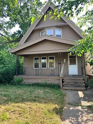 3179 Cherry St Photo 1