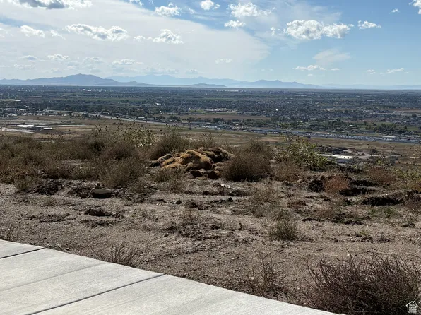 1383 W Caribou Ct, Ogden, UT 84414