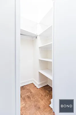 Rented by Bond New York | media 11