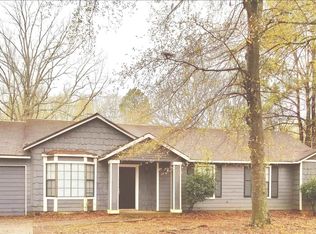 3929 Flakes Mill Rd, Decatur, GA 30034