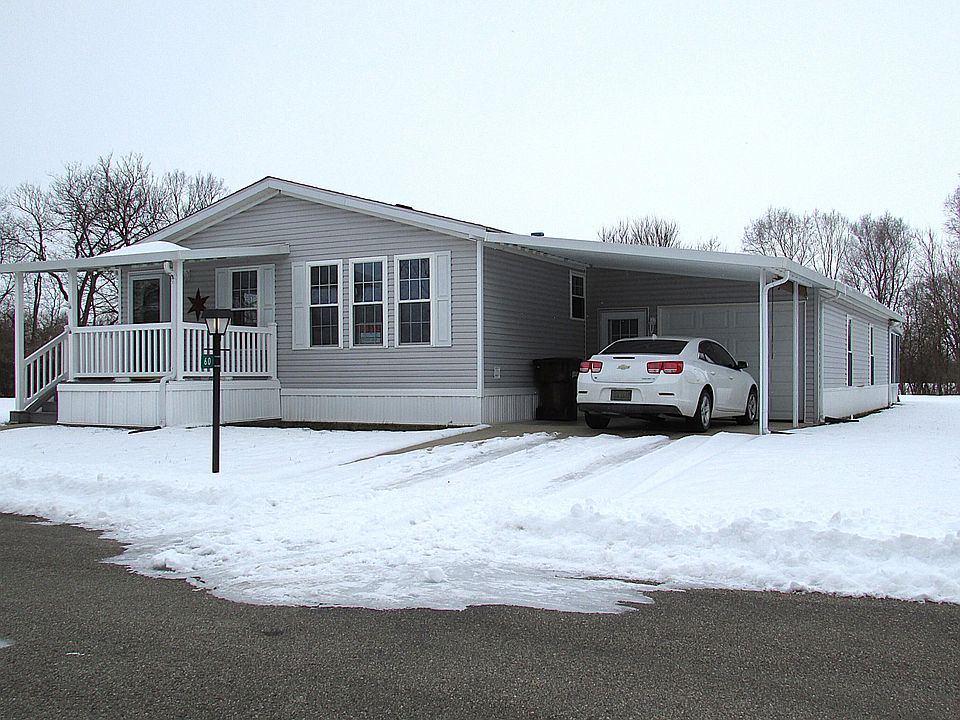 2nd image of 60 Rea Dr