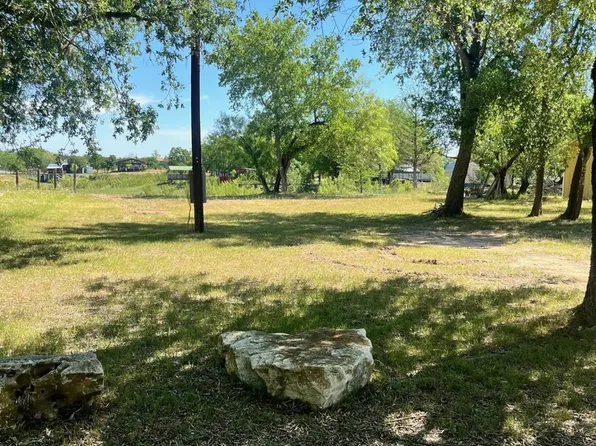 342 Longhorn Dr LOT 10, Bandera, TX 78003
