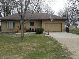 2862 Maple Rd, Slayton, MN 56172